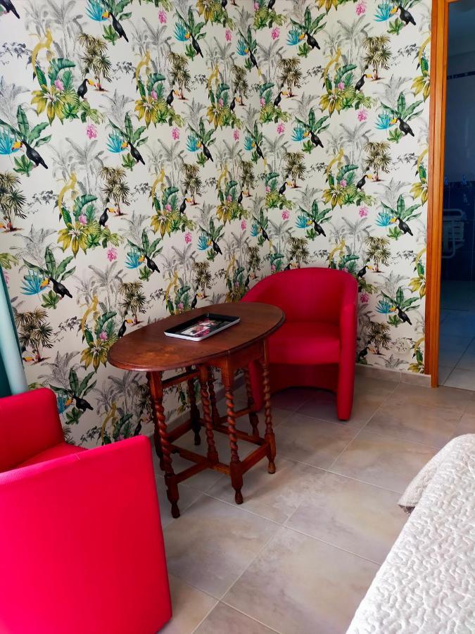 Petit Chatelet Bis Hirel Exterior photo